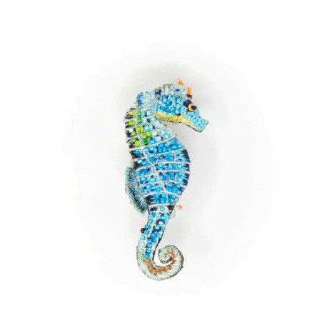 Broche BLUE SEAHORSE brodée main - Trovelore